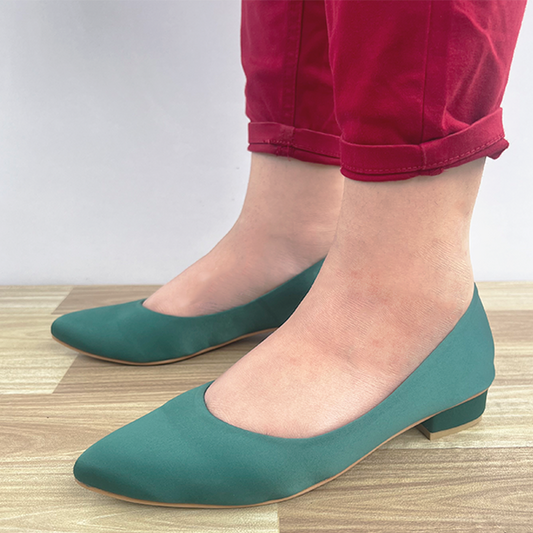 Silk Pointy Toe Pump 1009